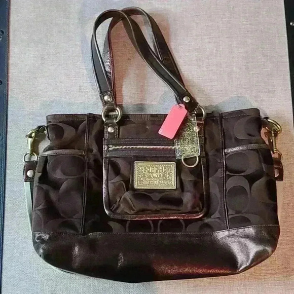 Coach purse - Picture 1 of 6